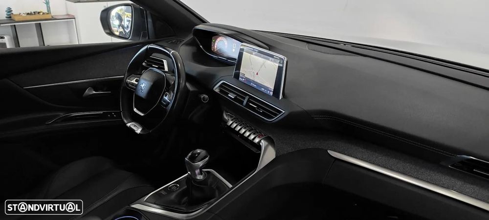 Peugeot 5008 1.5 BlueHDi GT Line - 8