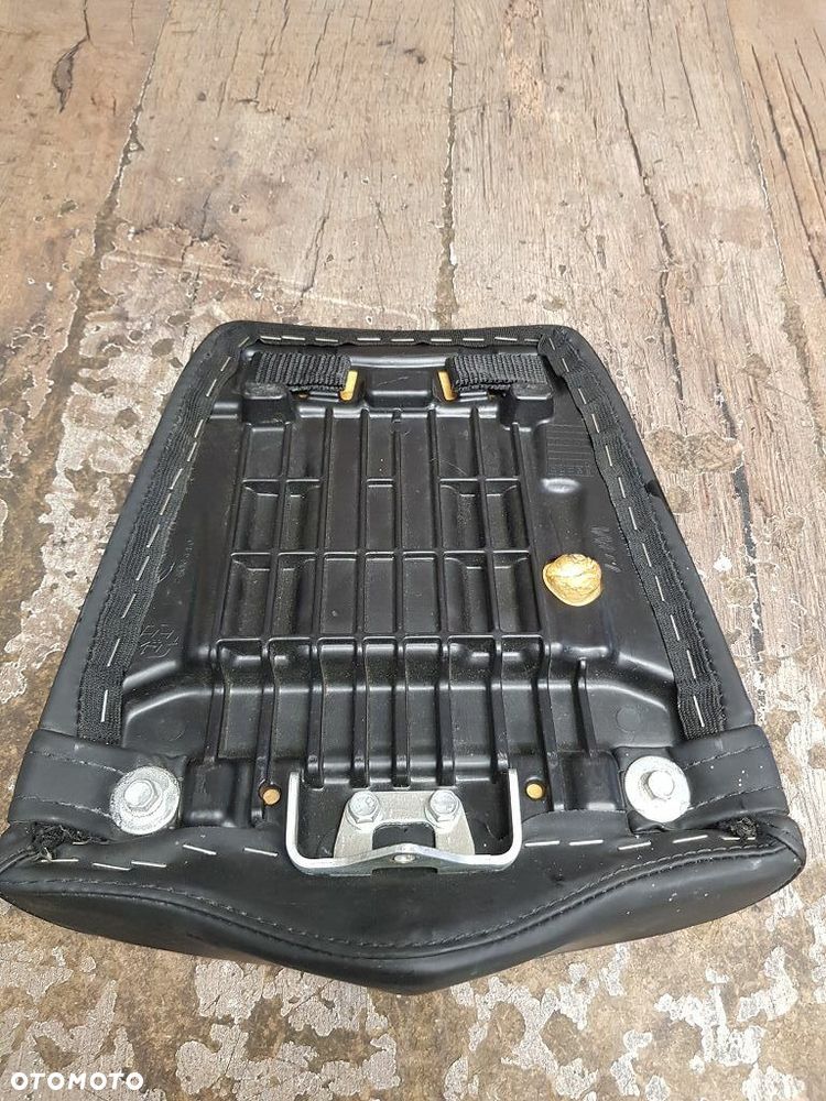 Siedzenie pasażera Triumph Daytona 675 - 7