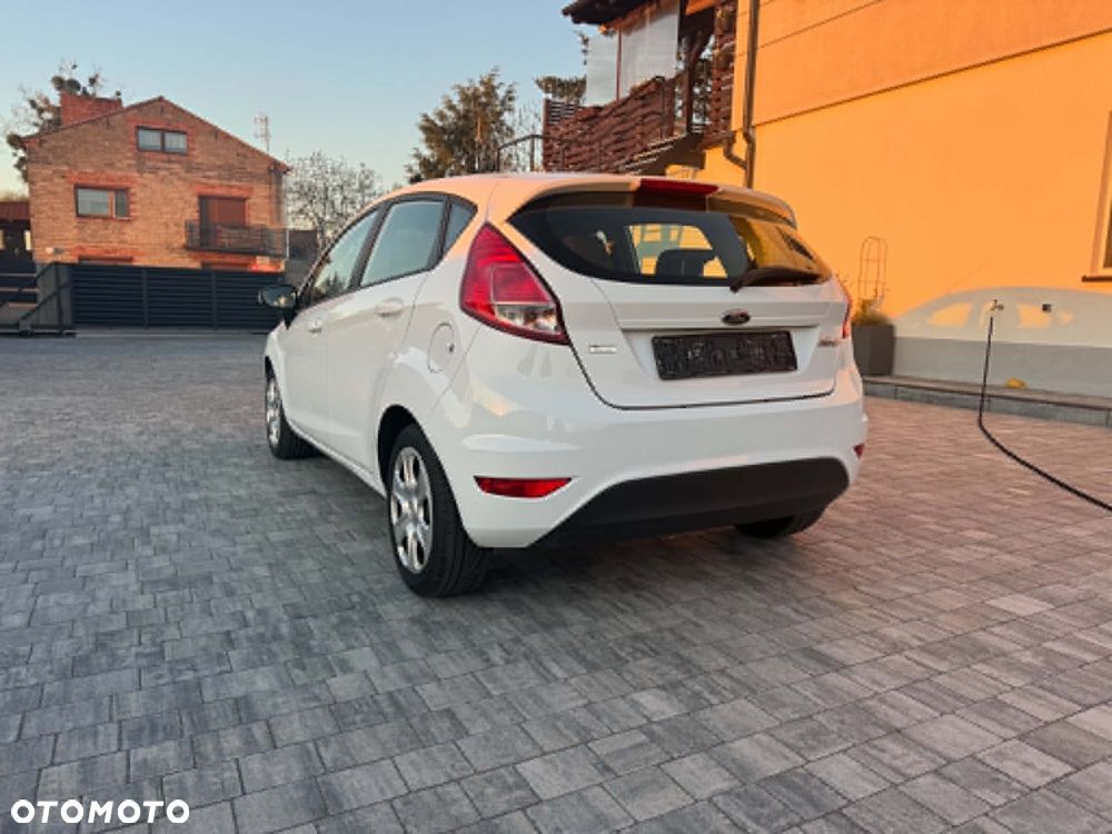 Ford Fiesta - 8
