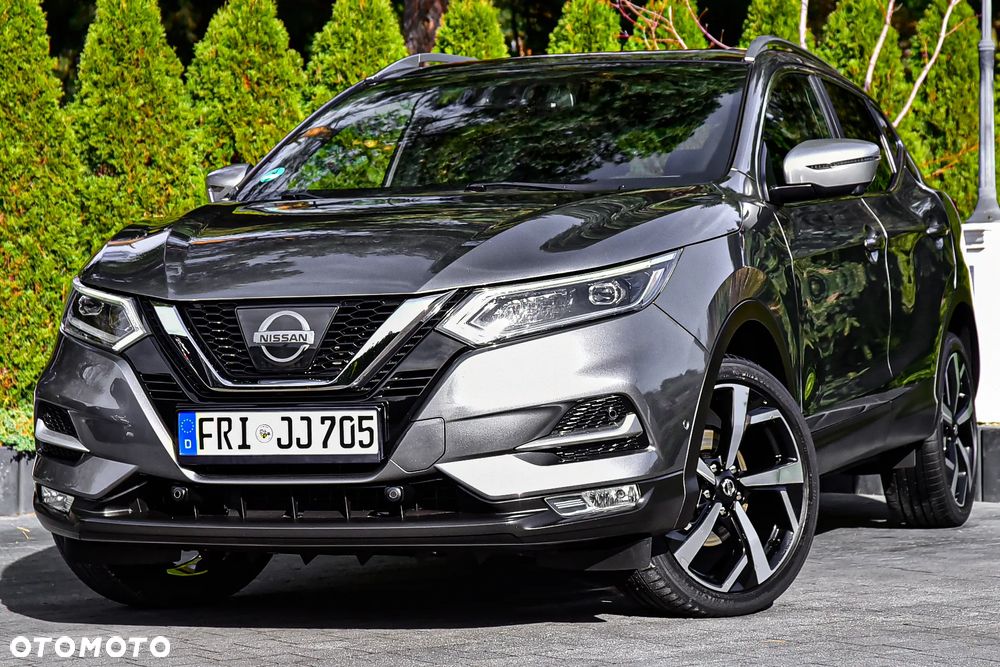 Nissan Qashqai 1.6 DIG-T TEKNA+ - 2