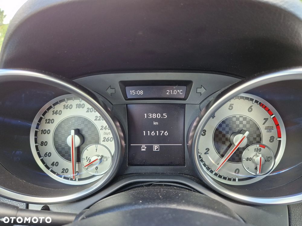 Mercedes-Benz SLK 200 BlueEFFICIENCY Roadster pur - 26