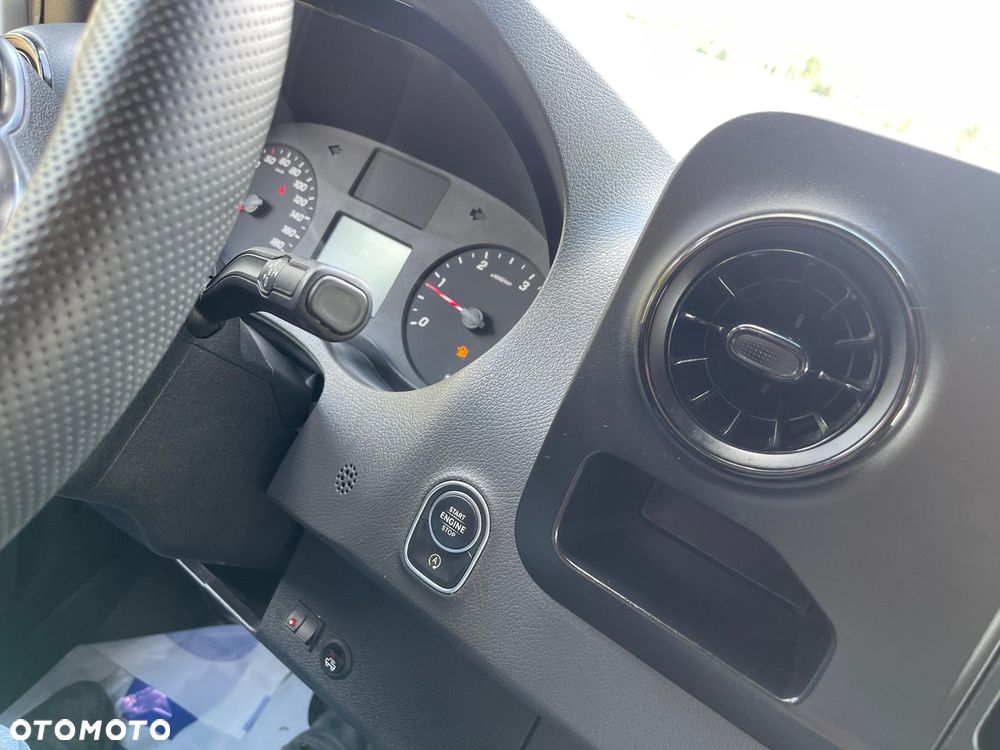 Mercedes-Benz Sprinter W907 2.2 CDI 163 Km Automat 7G-Tronic 2020 ROK Klima Led Hak Najazd 4.60 M Super stan Gotowy do Pracy Bardzo ładny - 12