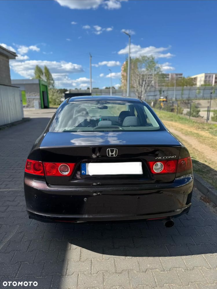 Honda Accord 2.0 Executive - 4