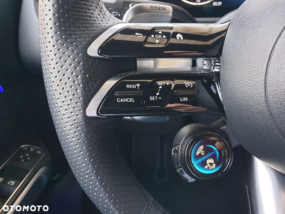 Mercedes-Benz GLB AMG 35 4-Matic - 29