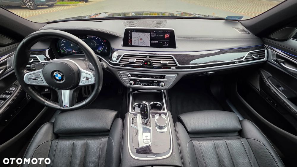 BMW Seria 7 740d xDrive mHEV sport - 23