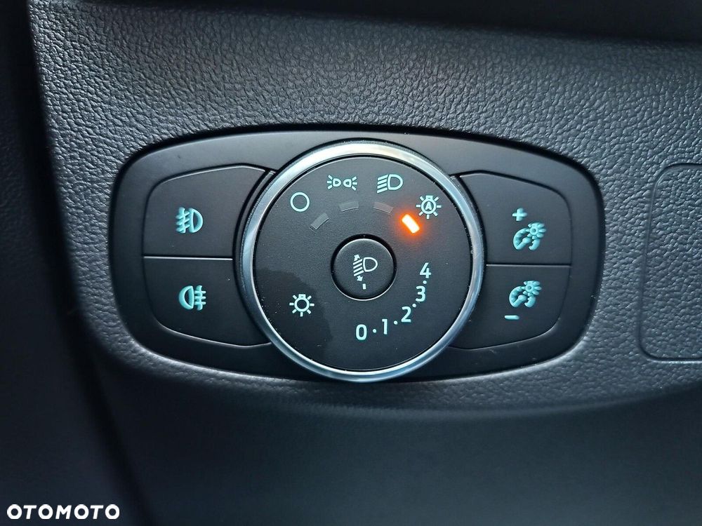 Ford Focus 1.0 EcoBoost Active - 27