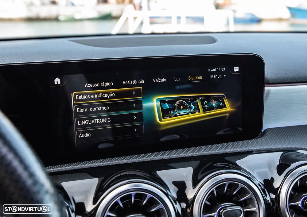 Mercedes-Benz A 35 AMG 4Matic Speedshift DCT 7G Advanced-Plus - 26