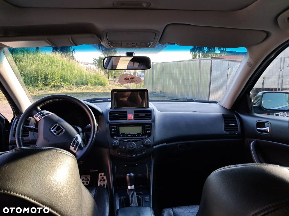 Honda Accord 2.4 Executive - 13