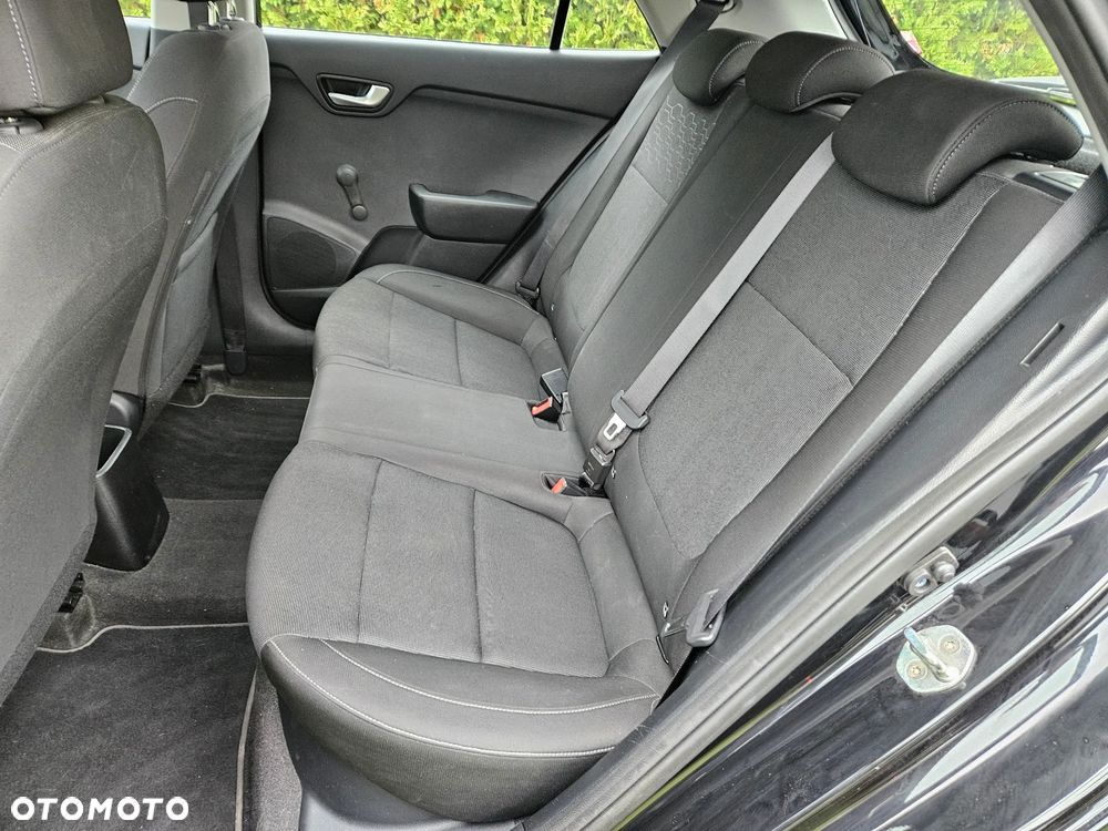 Kia Rio 1.2 Start - 12