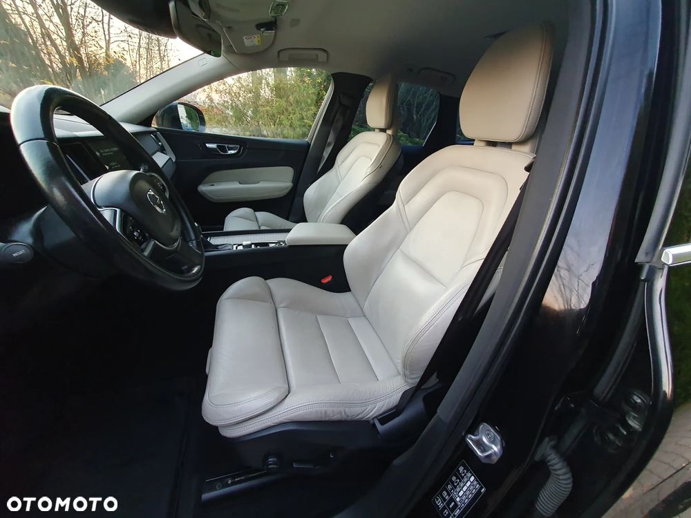 Volvo XC 60 D4 Geartronic Momentum - 10