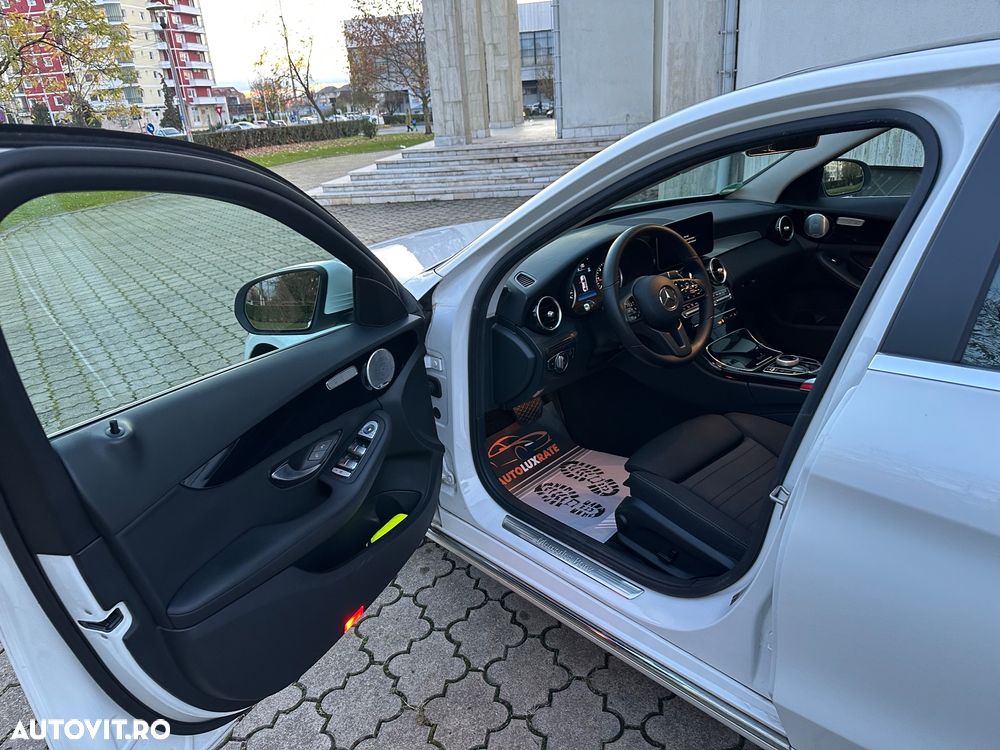 Mercedes-Benz C 220 d 4MATIC 9G-TRONIC - 19
