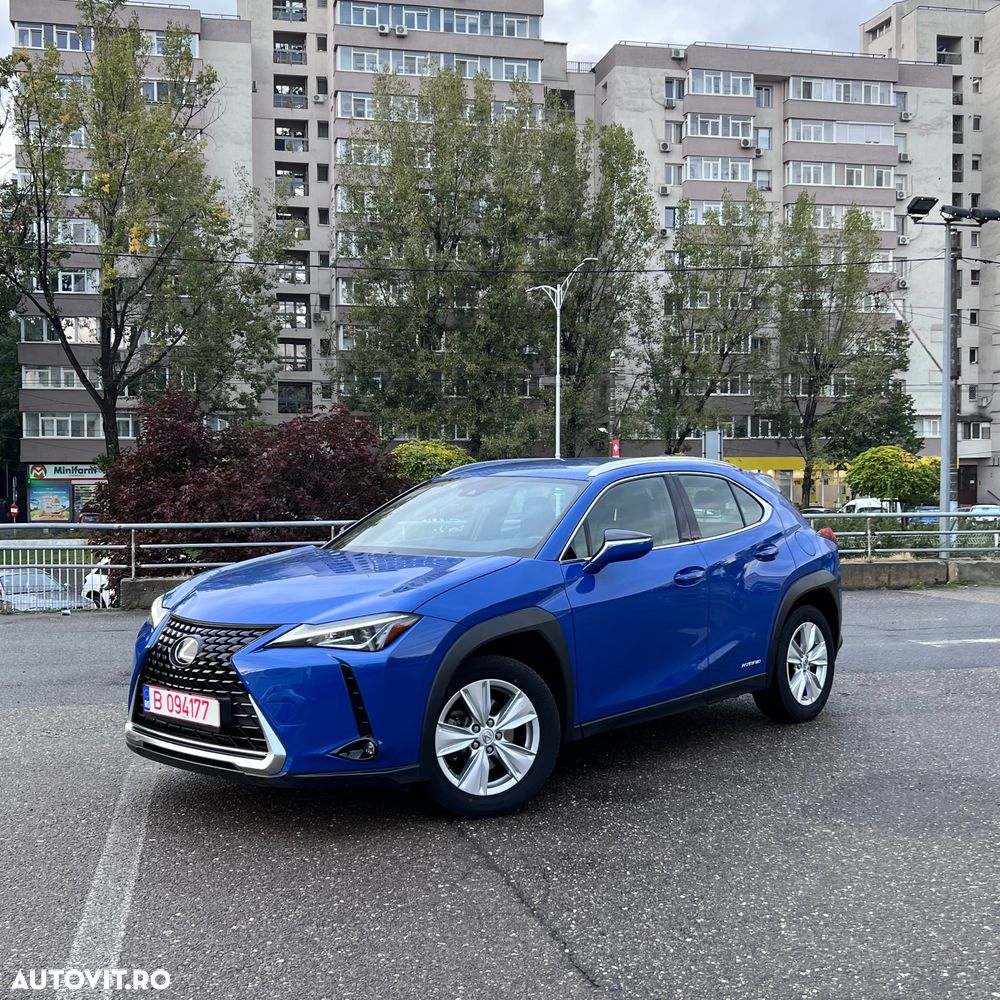 Lexus UX - 2
