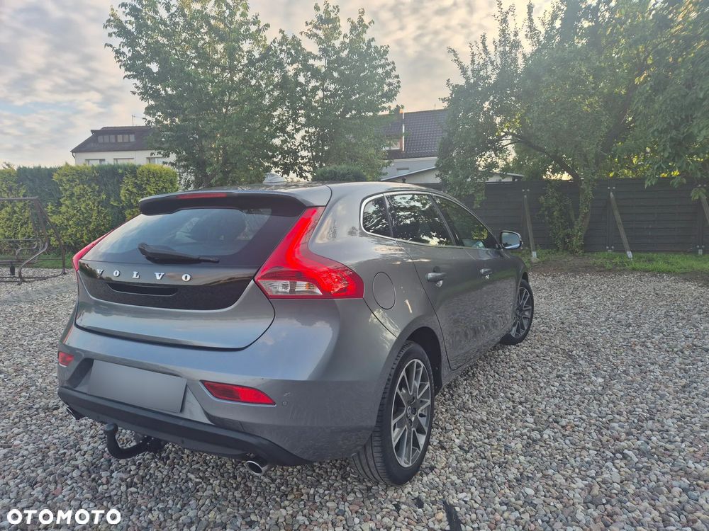 Volvo V40 D4 Summum - 6