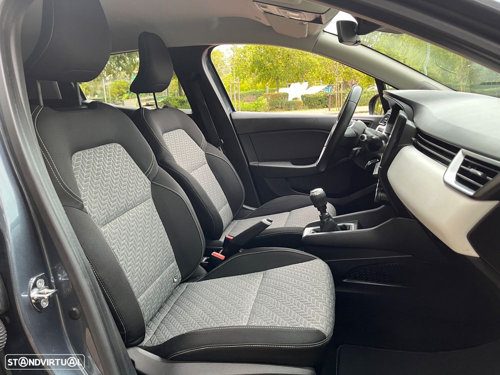 Renault Clio 1.0 TCe Limited - 30