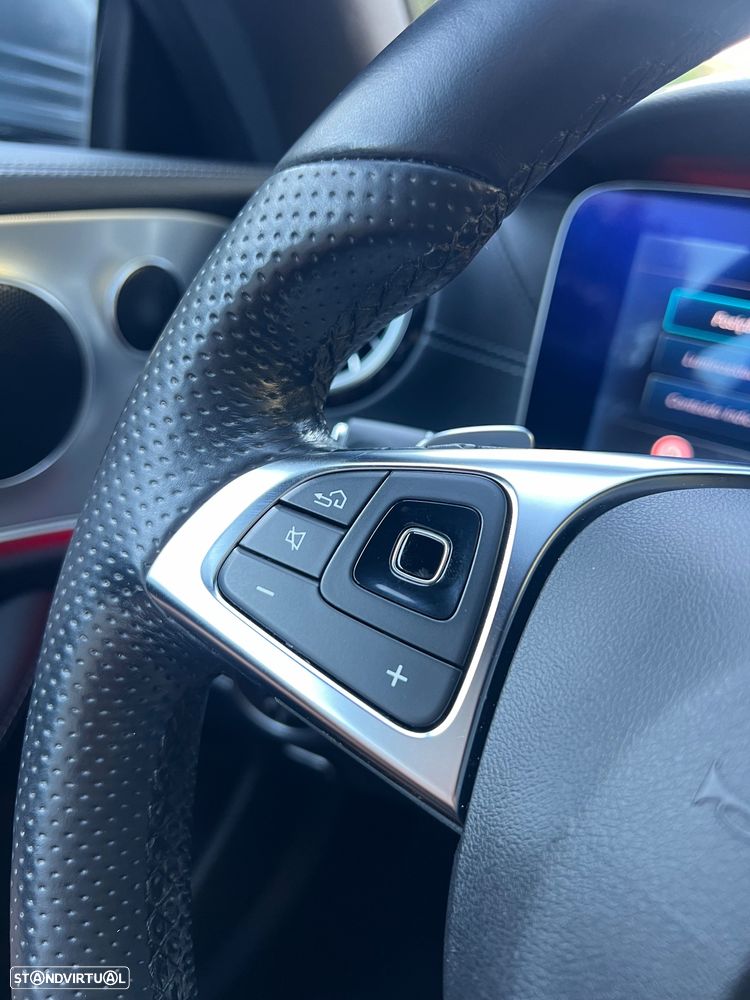 Mercedes-Benz E 220 d AMG Line - 13