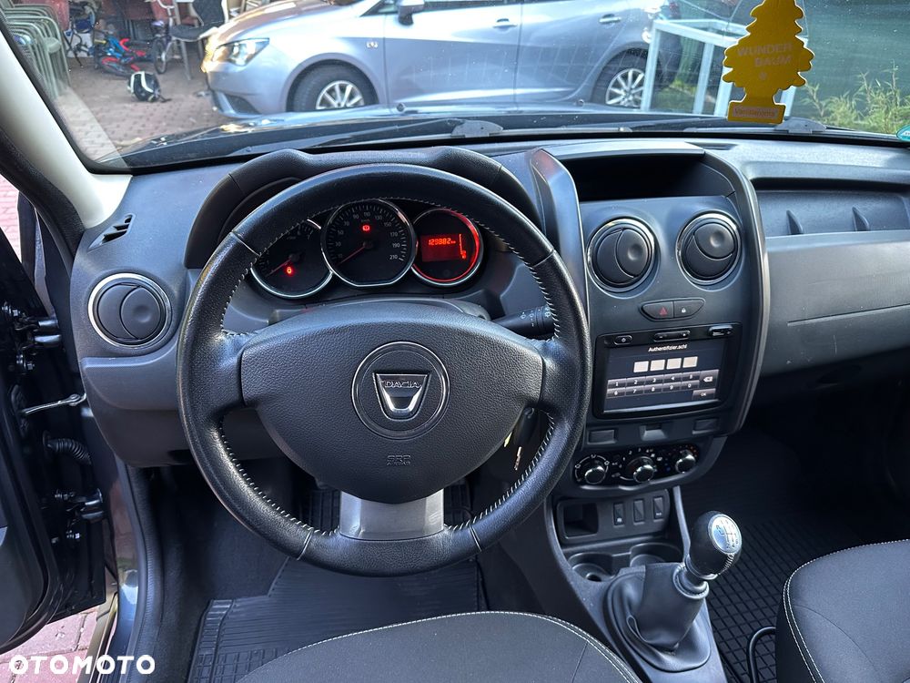 Dacia Duster 1.5 dCi Laureate - 10