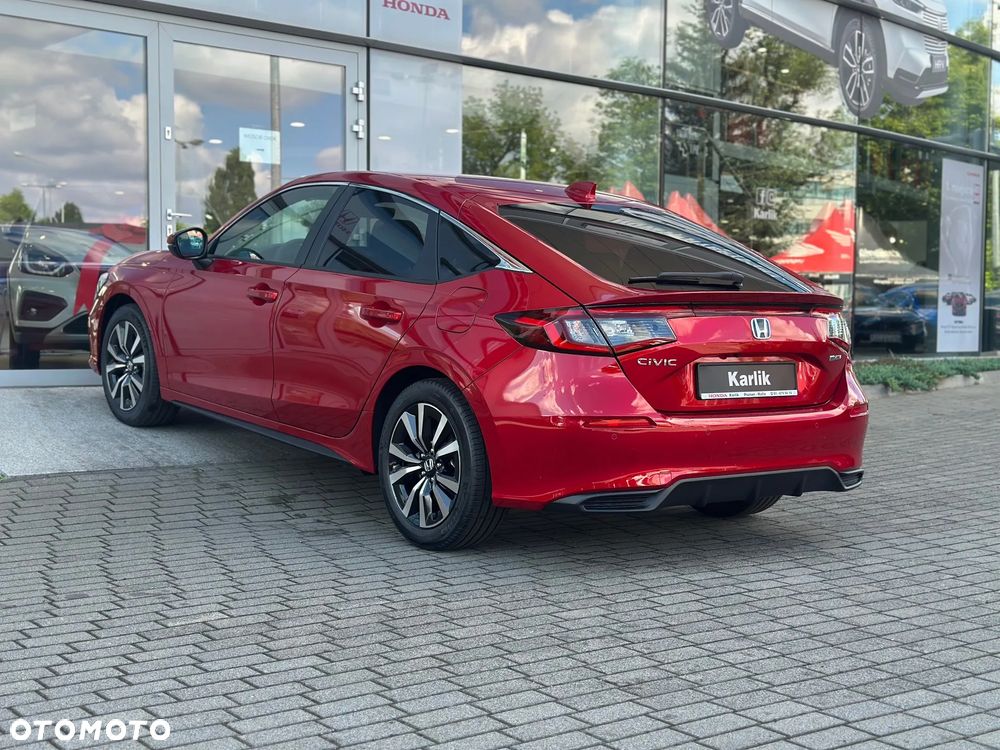 Honda Civic 2.0 i-MMD Elegance CVT - 8