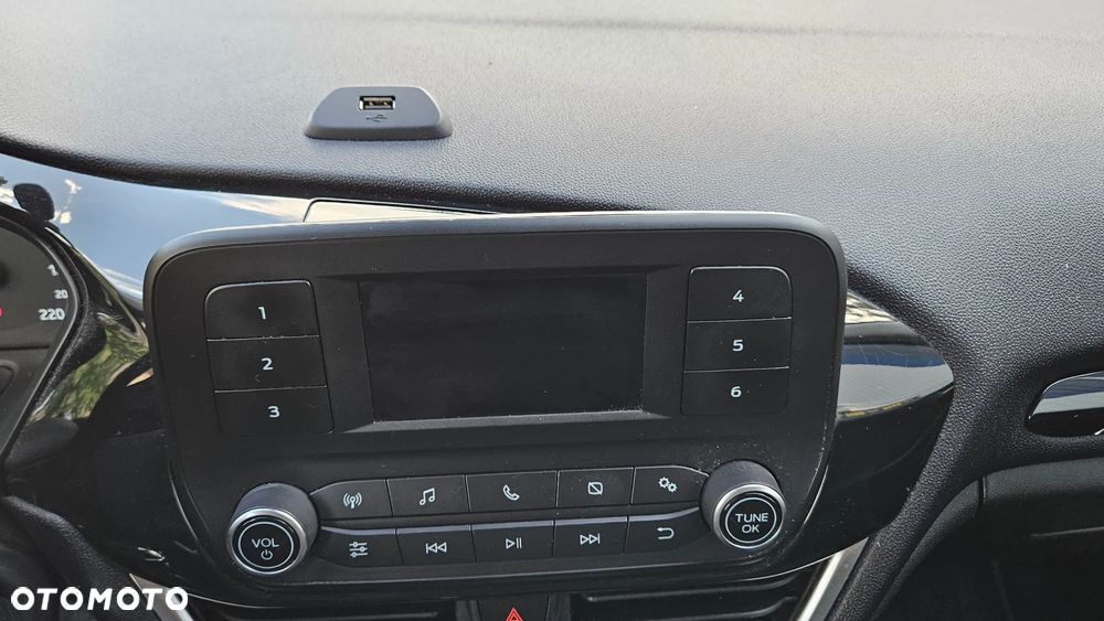 Ford Fiesta 1.1 Connected ASS - 26