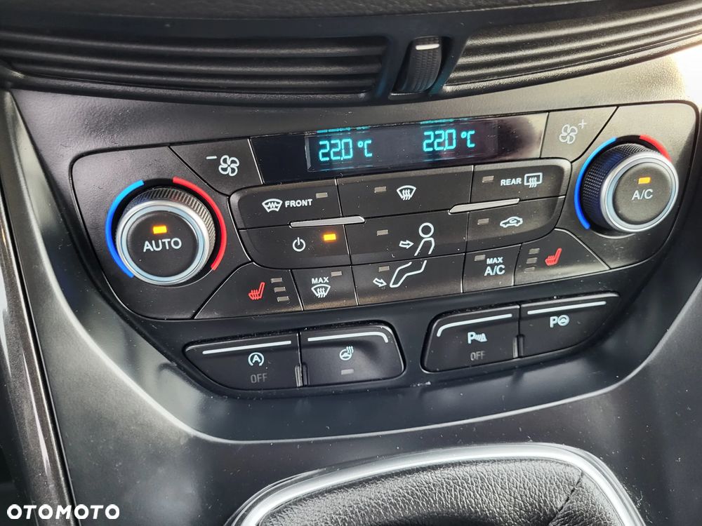 Ford Kuga 1.5 EcoBoost 2x4 Individual - 33