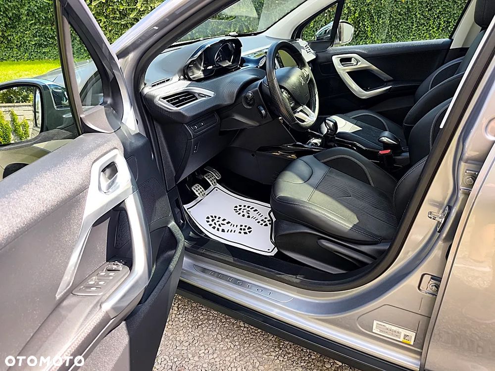 Peugeot 2008 PureTech 110 Stop&Start Business-Line - 9