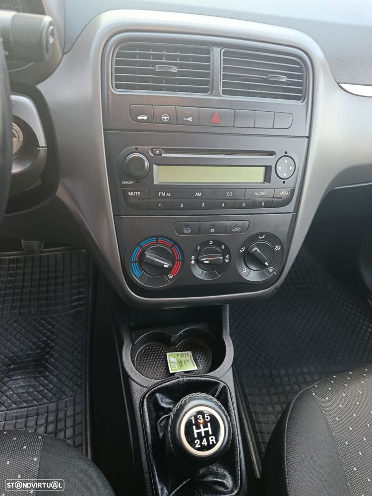 Fiat Punto - 8