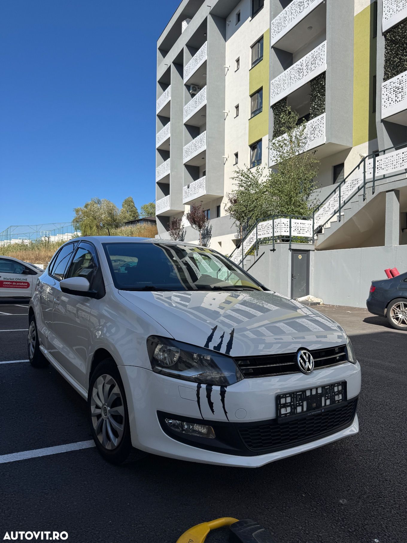 Volkswagen Polo - 1
