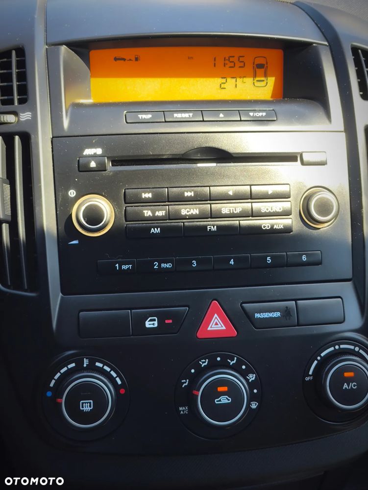 Kia Ceed - 19