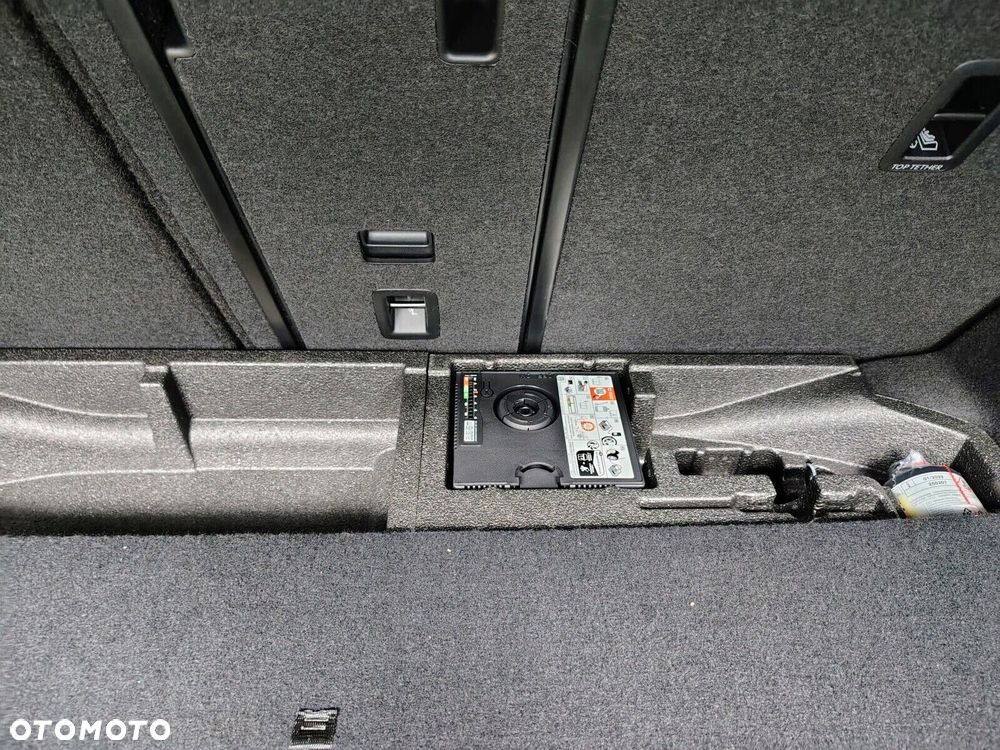 Volkswagen Passat - 10