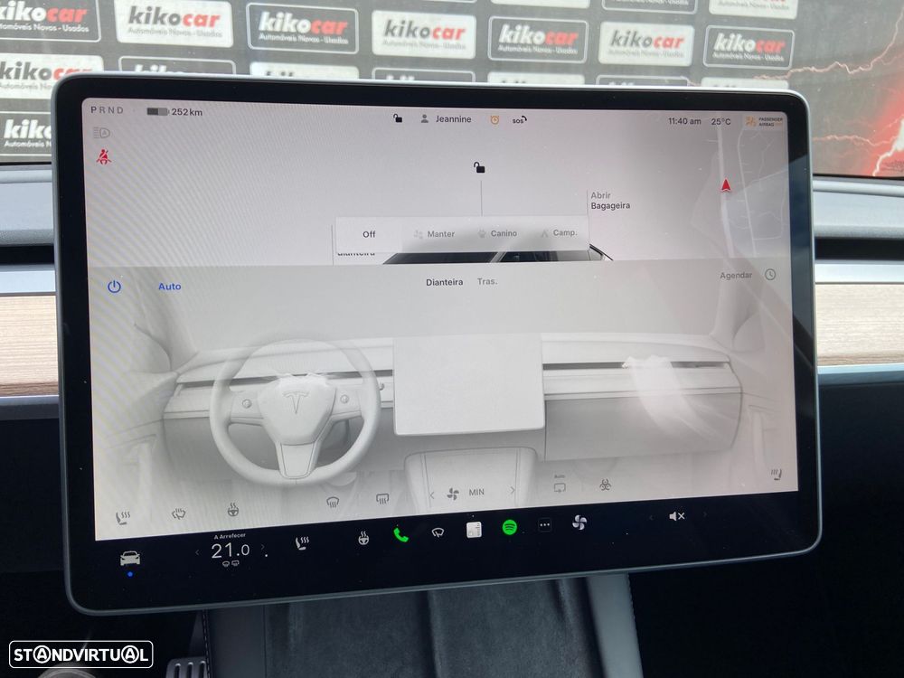 Tesla Model Y Performance Dual Motor AWD - 37