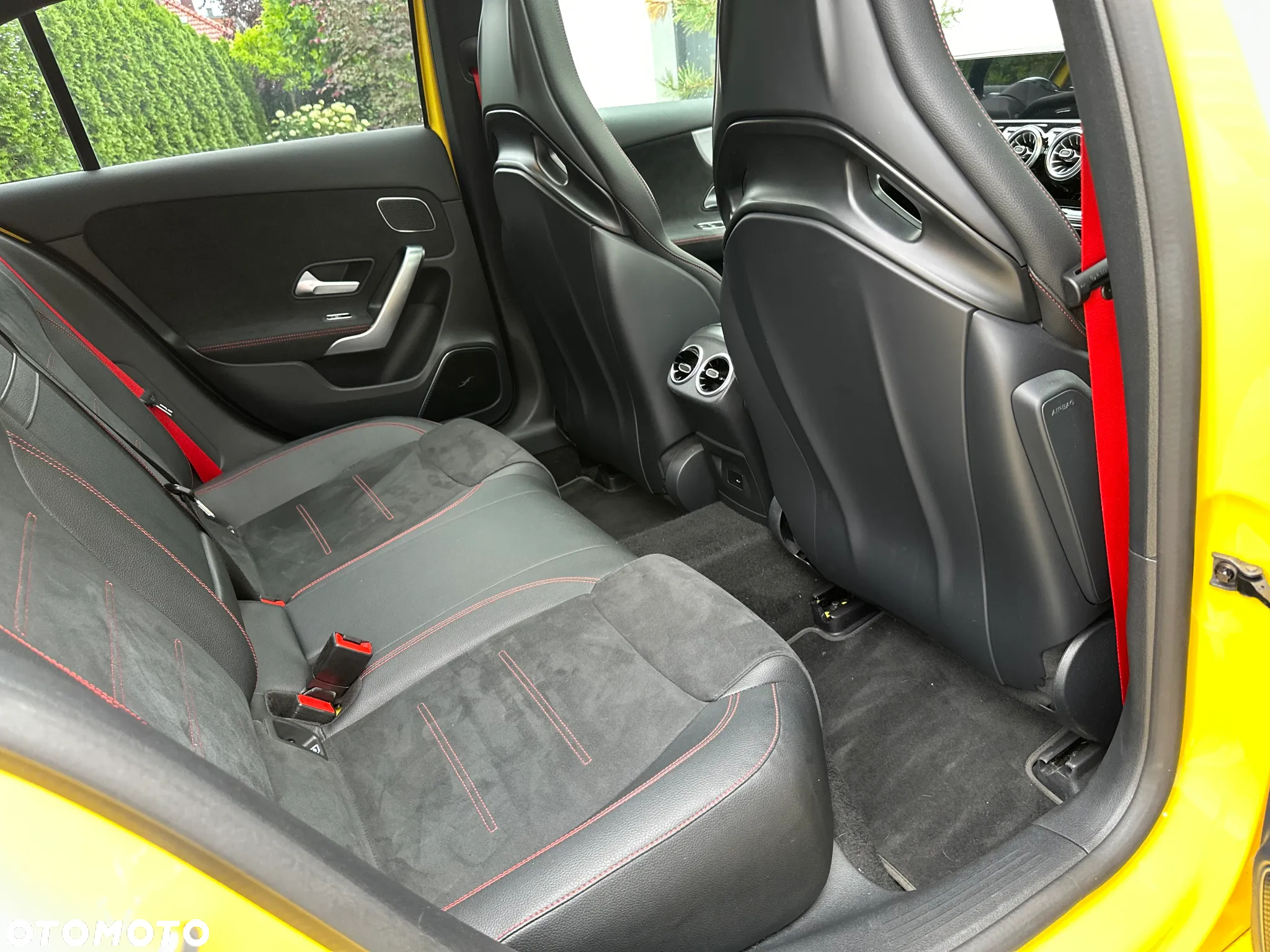 Mercedes-Benz Klasa A 35 AMG 4-Matic 7G-DCT - 11