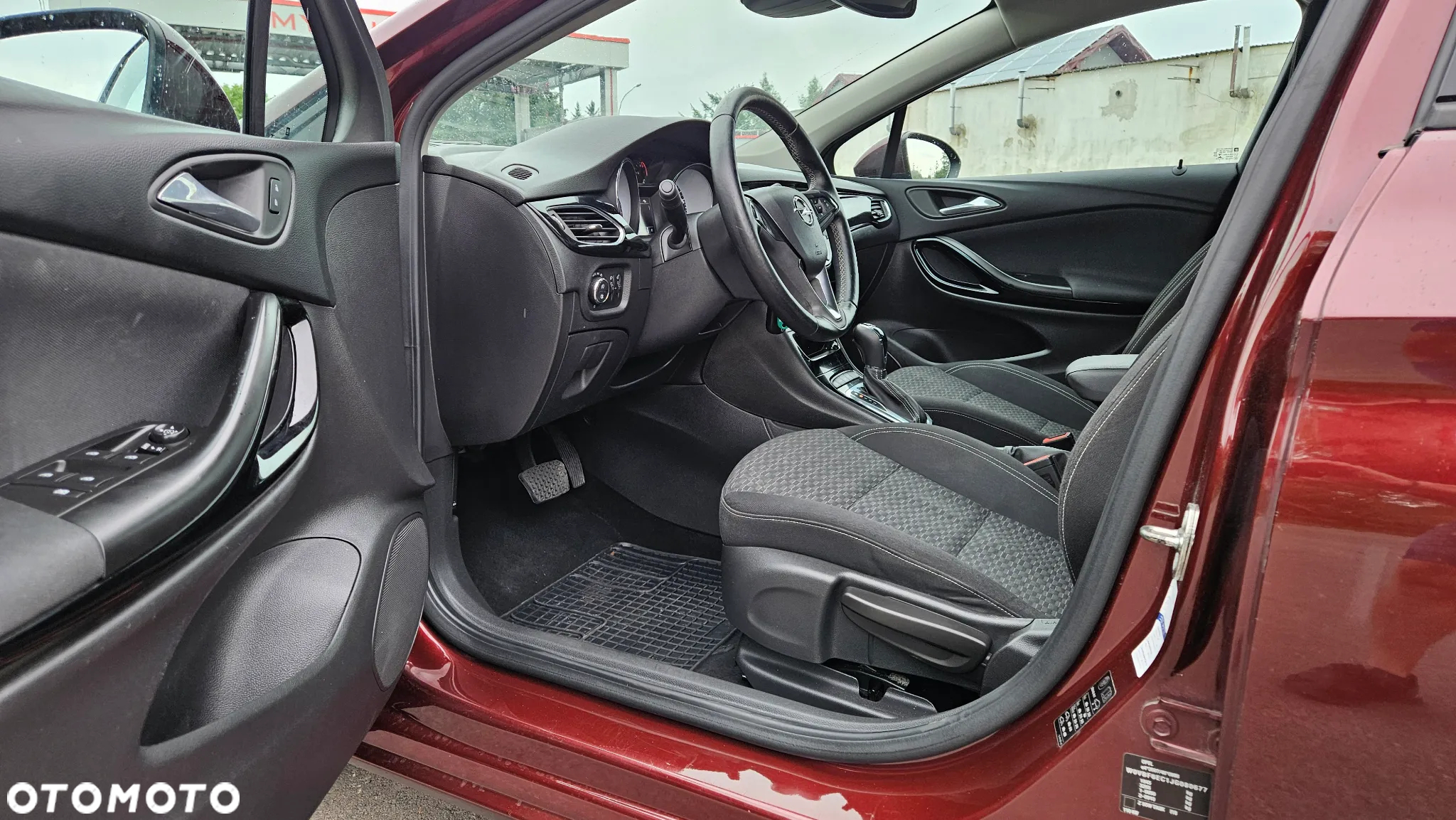 Opel Astra 1.4 Turbo Start/Stop Automatik Innovation - 19