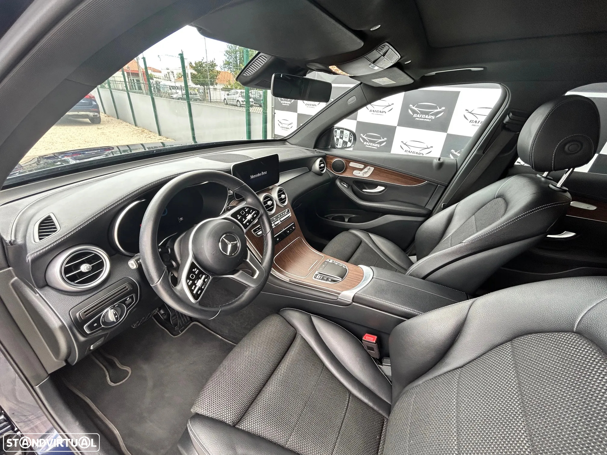 Mercedes-Benz GLC 300 de 4Matic - 9