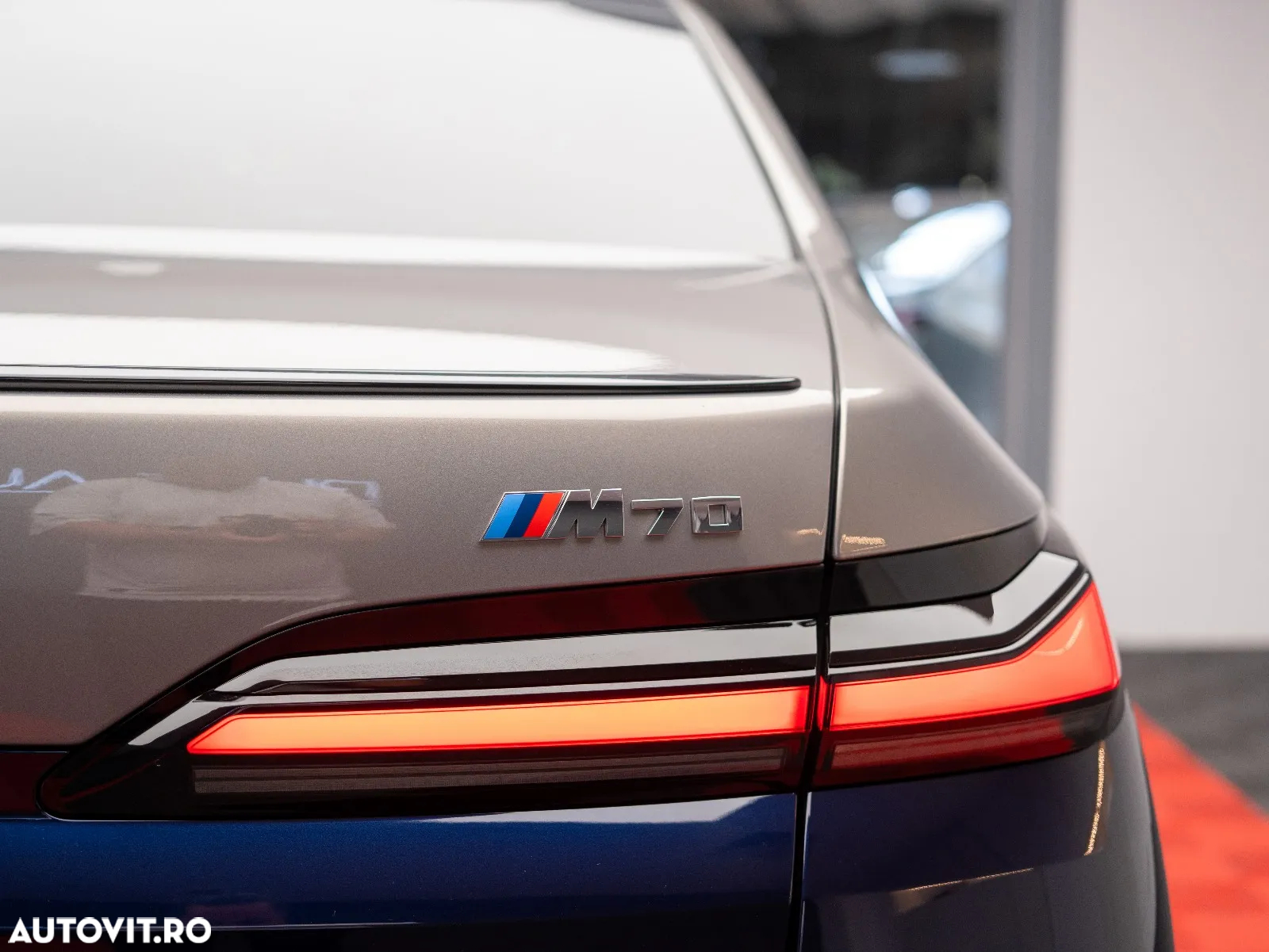 BMW i7 M70 xDrive - 12