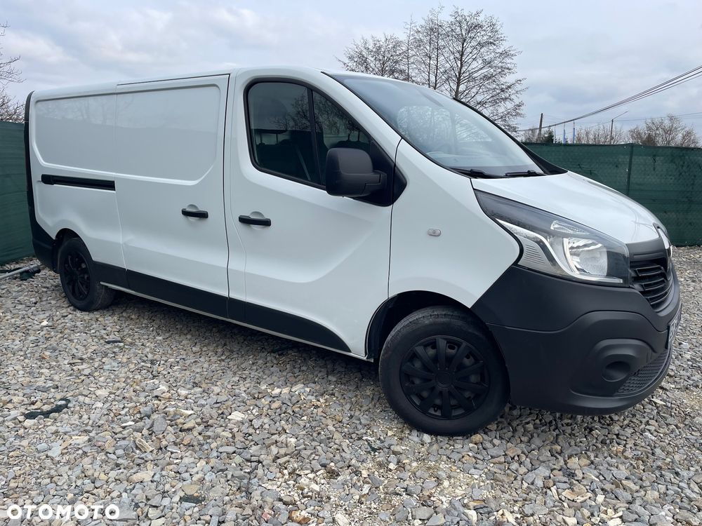 Renault Trafic - 2