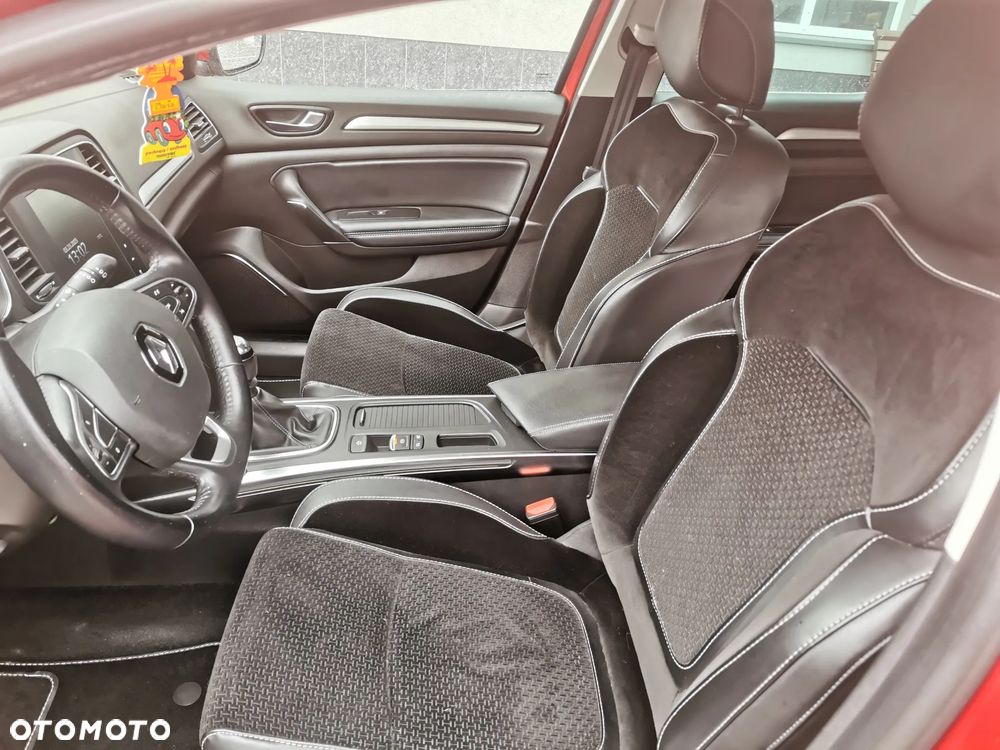 Renault Megane ENERGY TCe 130 INTENS - 29