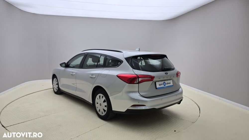 Ford Focus 1.5 EcoBlue Active - 8