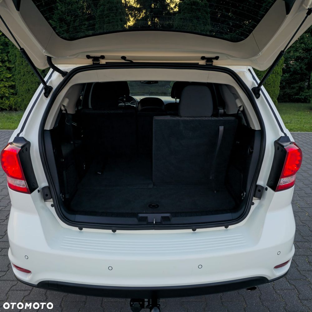 Fiat Freemont 2.0 Multijet 16V DPF Urban - 19