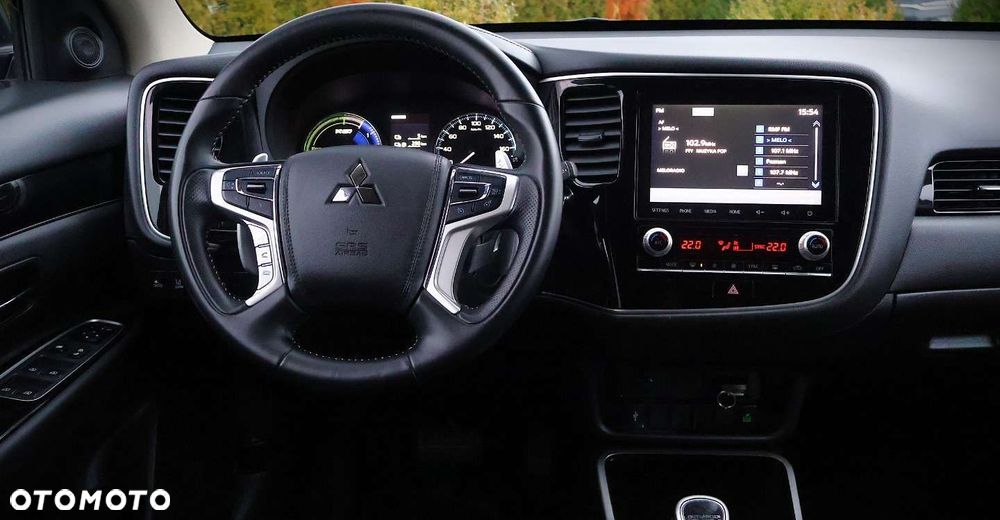 Mitsubishi Outlander - 14