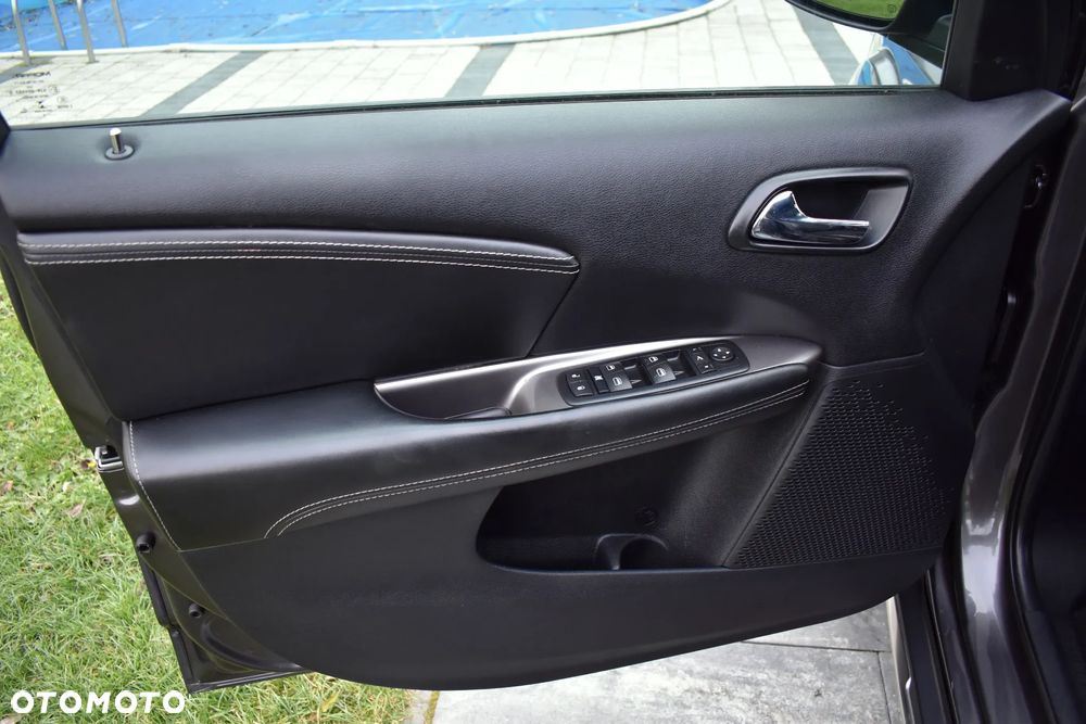 Fiat Freemont 2.0 Multijet 16V DPF Automatik Allrad Cross - 22