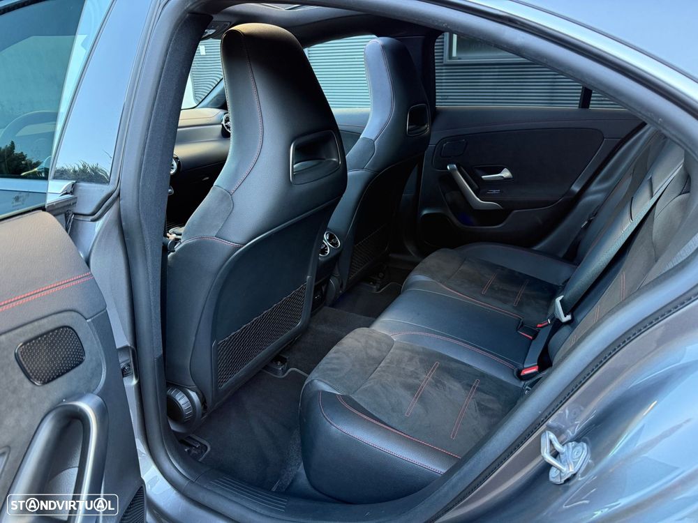 Mercedes-Benz CLA 250 e AMG Line - 21