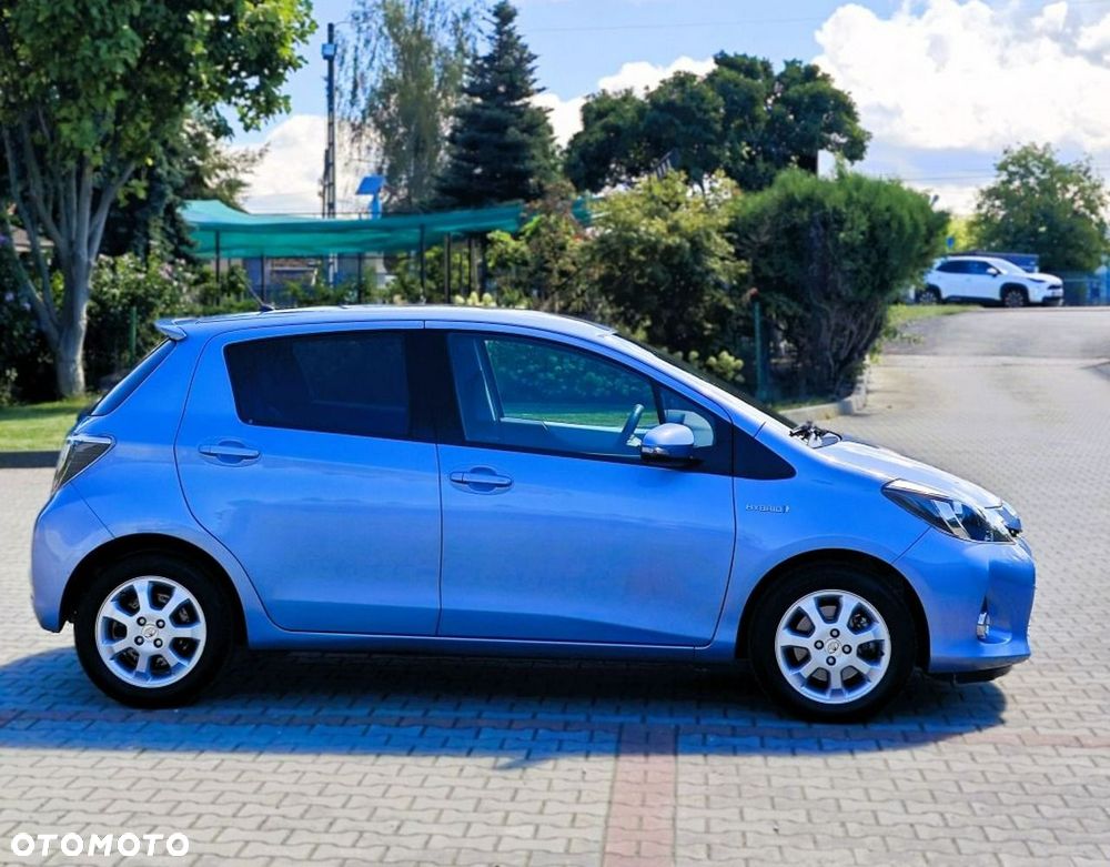 Toyota Yaris - 8