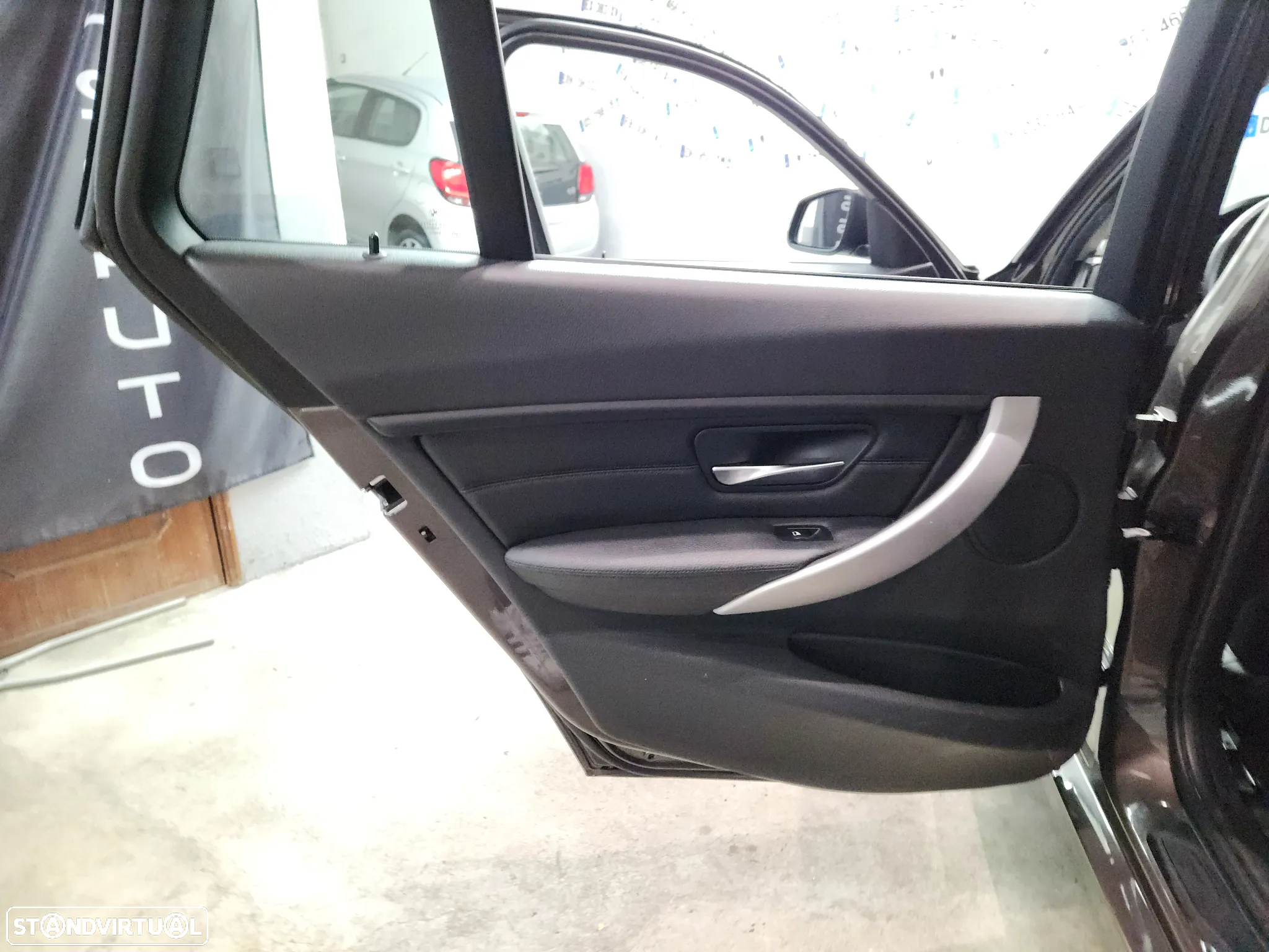 BMW 320 d Touring Aut. - 51