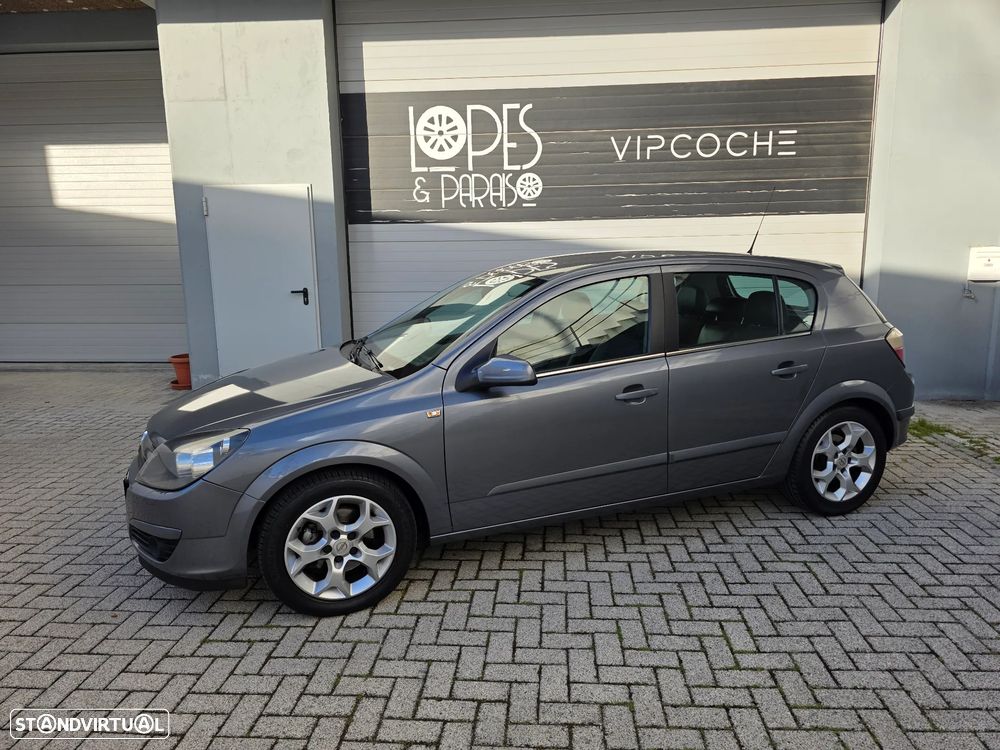 Opel Astra 1.3 CDTI Cosmo - 4