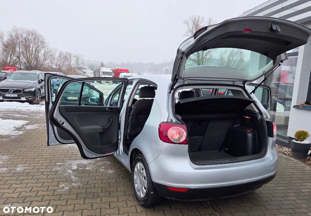 Volkswagen Golf Plus - 29