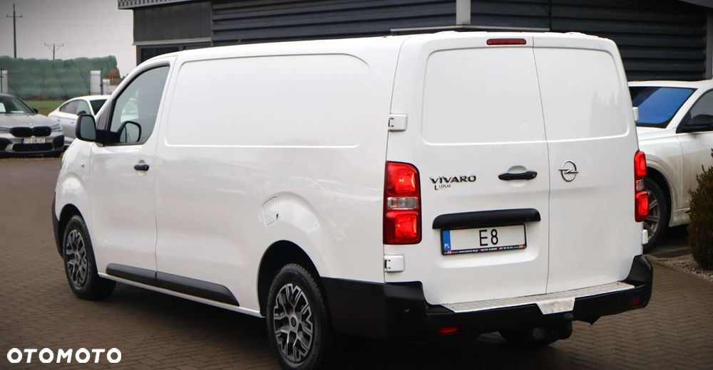 Opel Vivaro - 8