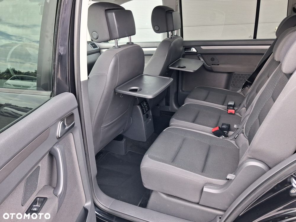 Volkswagen Touran 1.4 TSI DSG Highline - 20