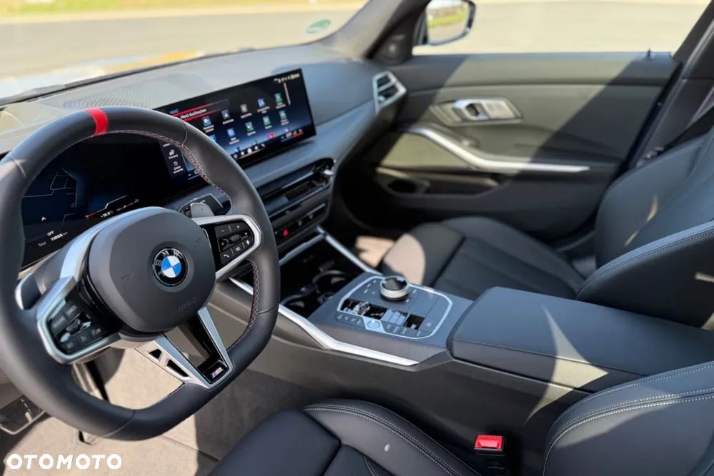 BMW Seria 3 M340i xDrive mHEV sport - 11