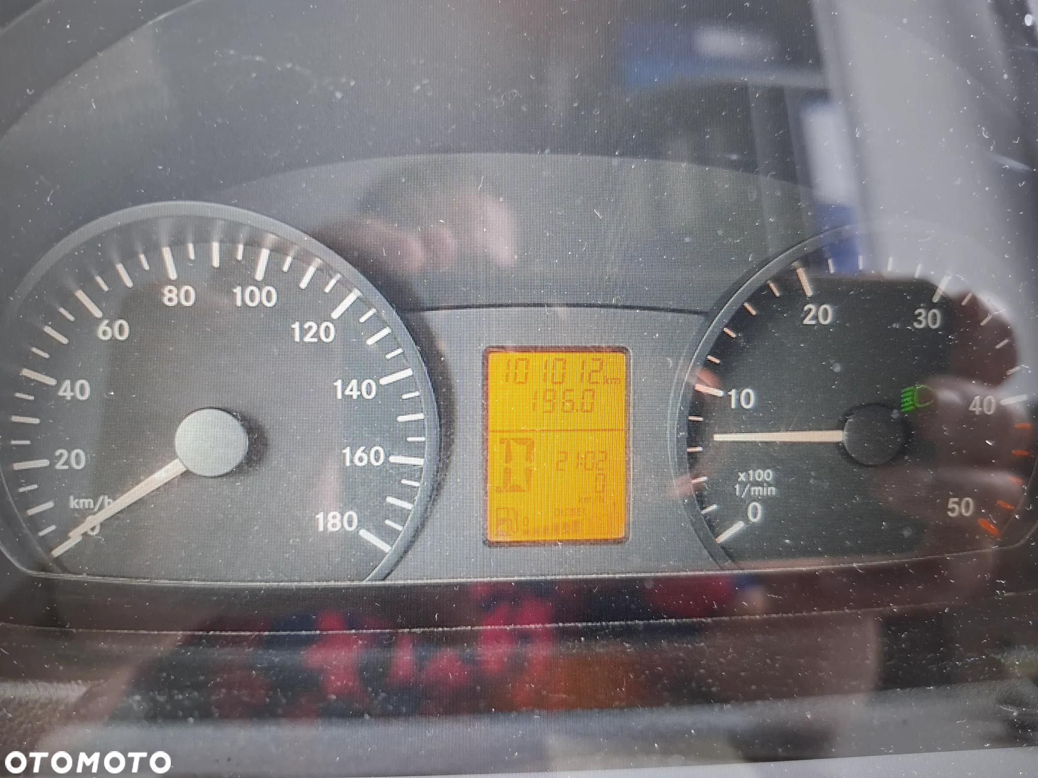 Mercedes-Benz SPRINTER 219 - 8