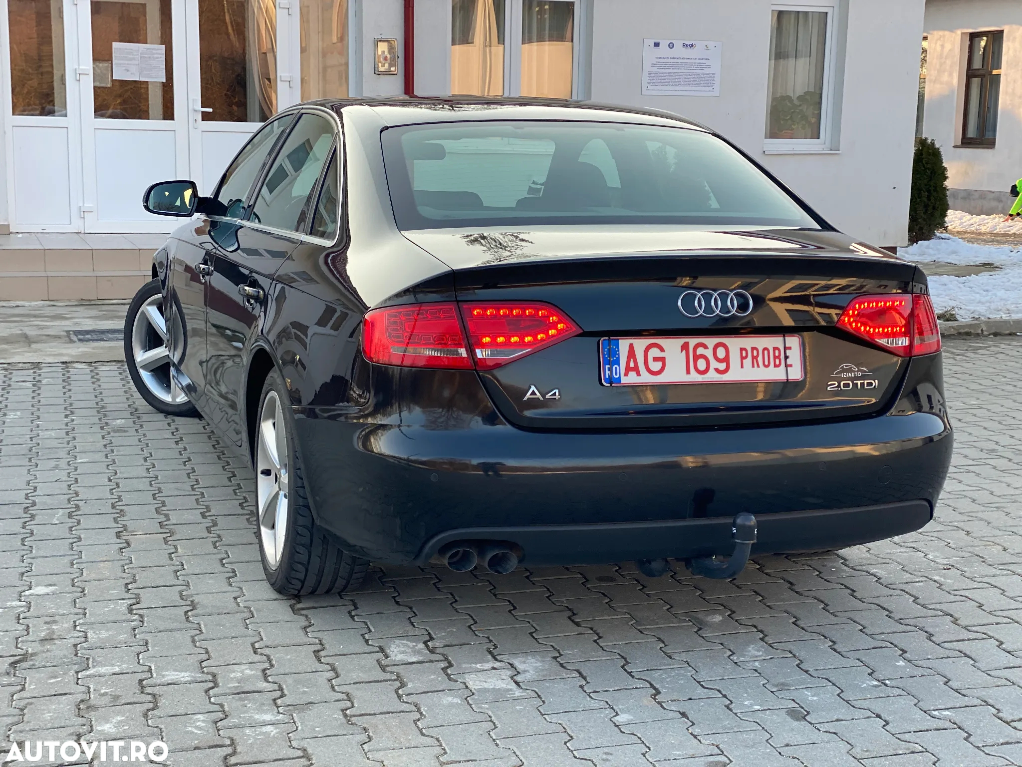 Audi A4 2.0 TDI DPF S line Sportpaket - 12