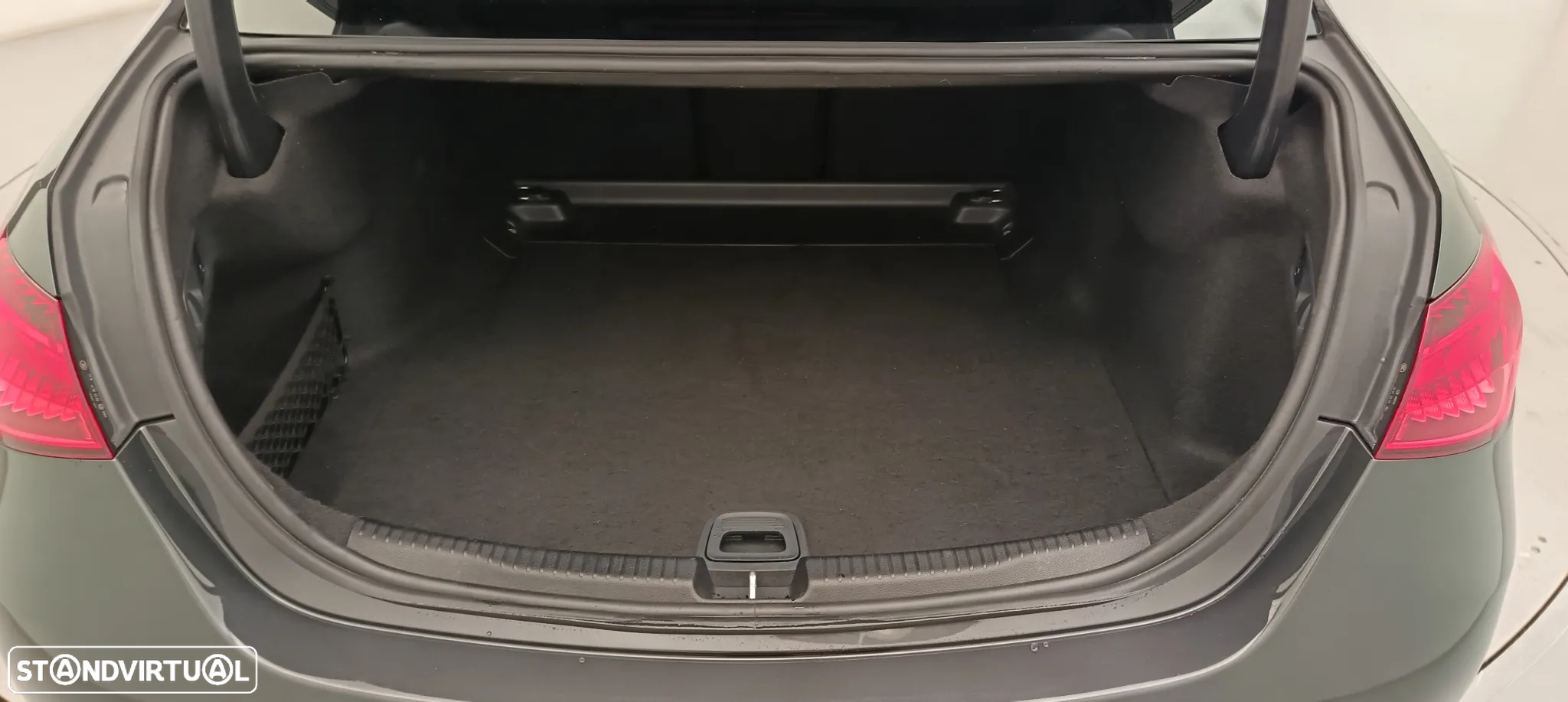 Mercedes-Benz C 300 d AMG Line - 30